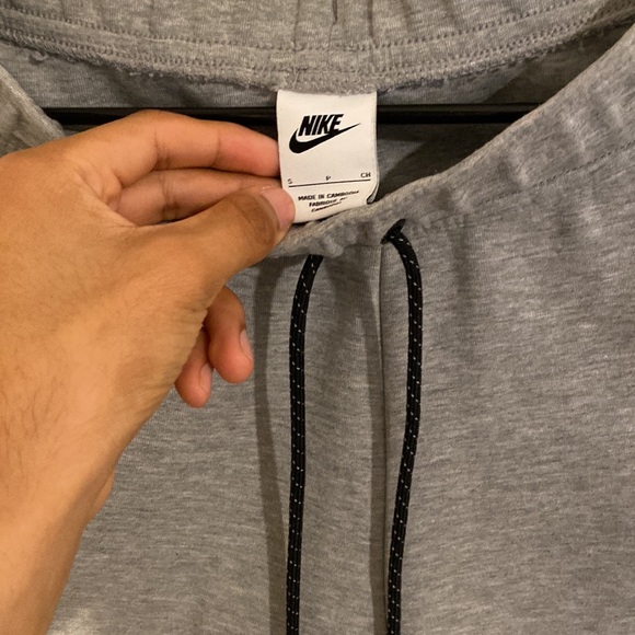 Grey Men’s Nike Tech Tracksuit - Picture 6 of 7